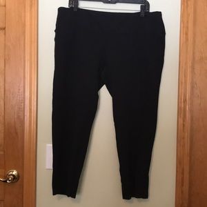 Slim-Sation Black Capri